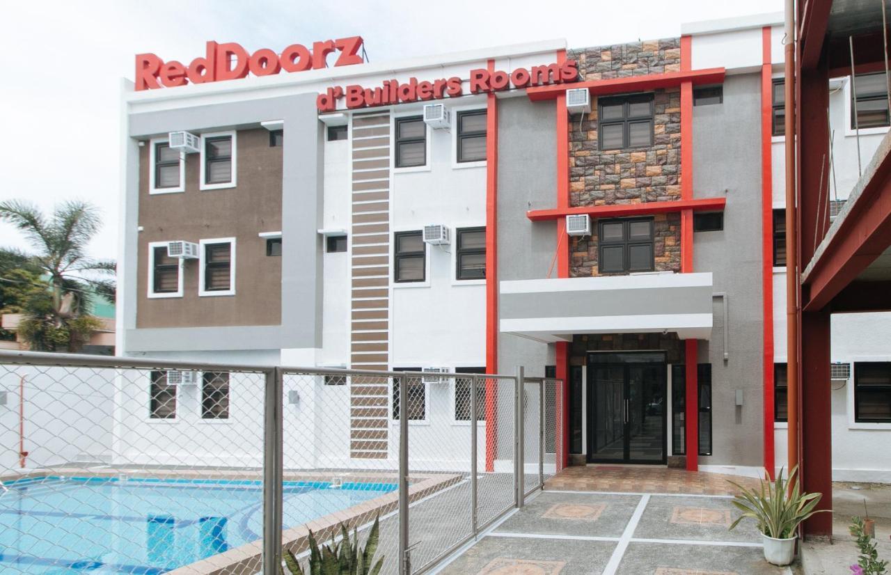 Reddoorz Plus At Dbuilders Poblacion Bgc Taguig Exterior photo